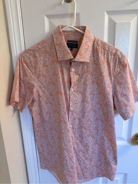 Modern English Orange Pattern Short-Sleeve Button-Up Shirt
